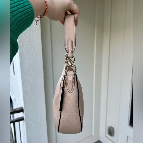 Coach Sutton shoulder bag style 52548 cream leather pebbled classic winter purse - Picture 3 of 11